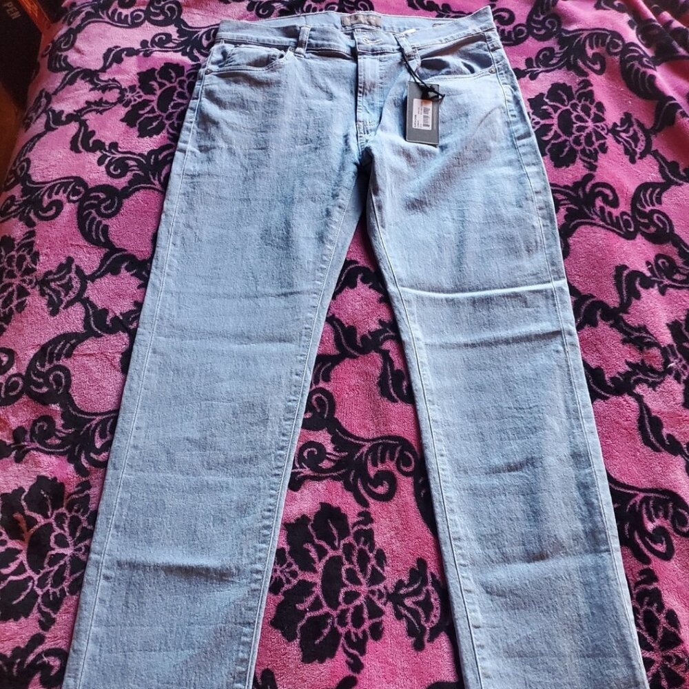 Slate & Stone Light Blue Jeans NWT